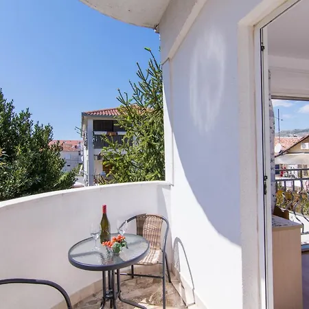 Jadran 2 Гостевой дом