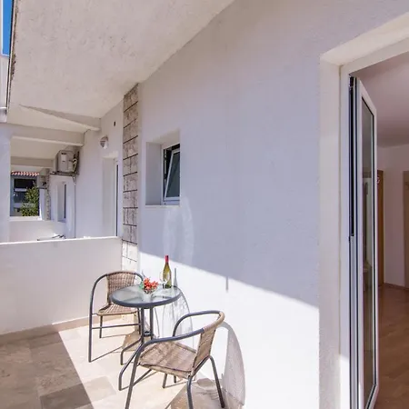 Guest house Jadran 2 Trogir