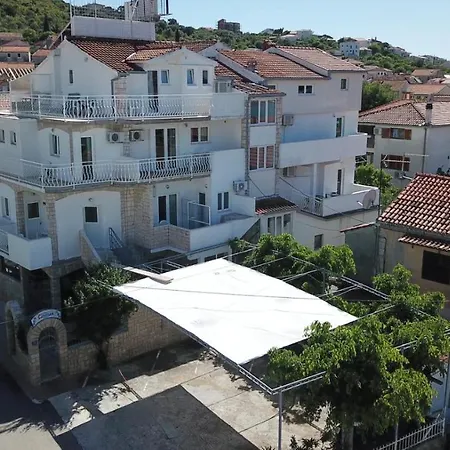 Guest house Jadran 2