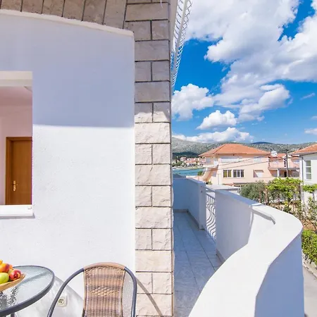 Guest house Jadran 2 Trogir
